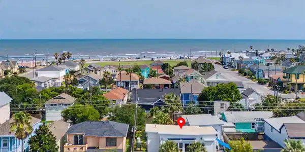 Image 3: View To South To The Blue Water
