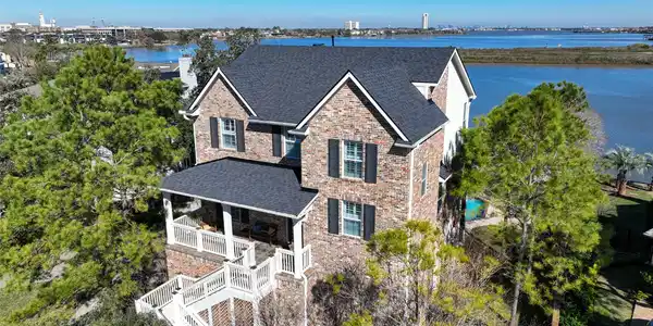 18607 Upper Bay Road Road