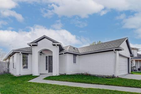 7027 Sun Creek Drive