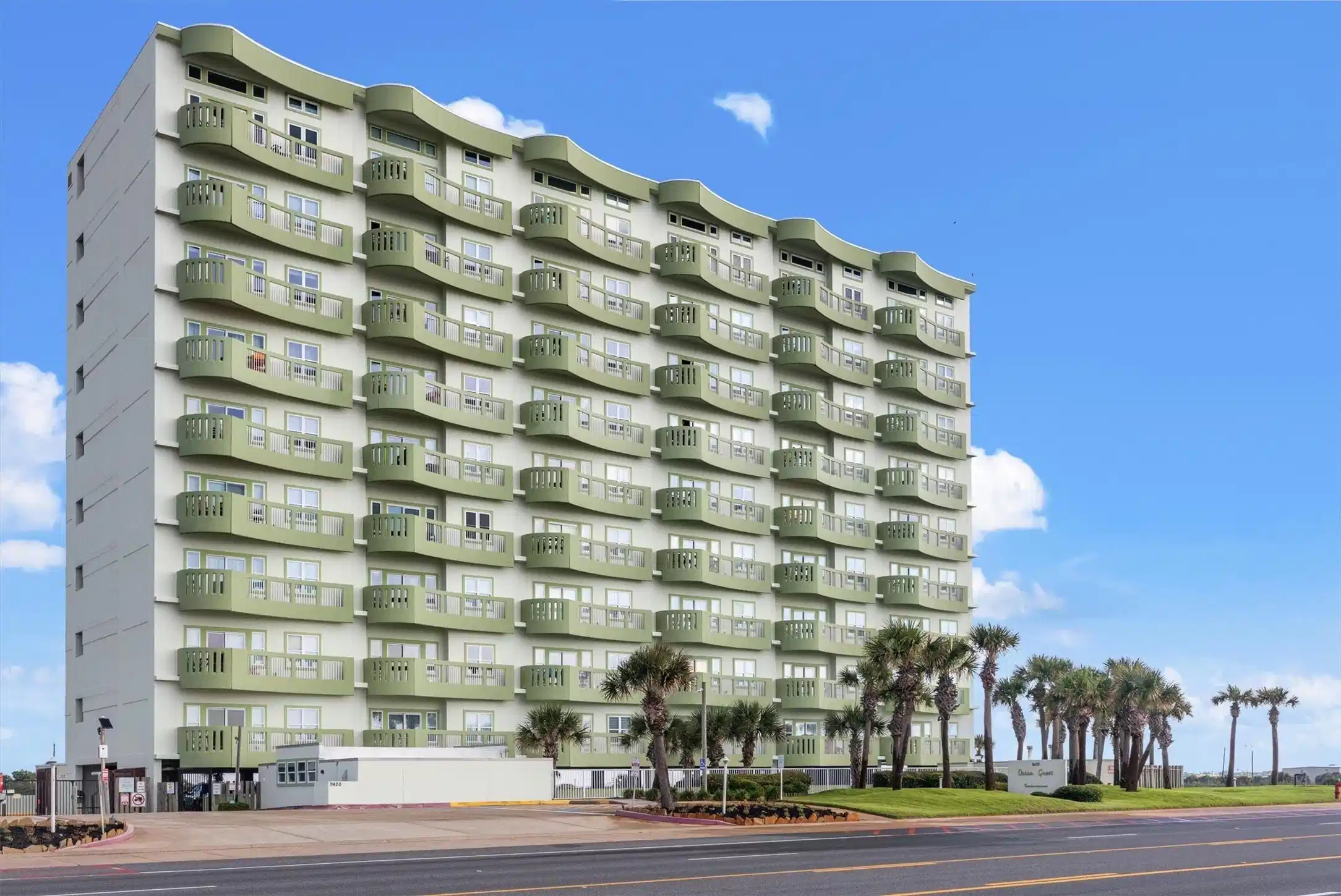Image 1: Welcome to Ocean Grove Unit 302!