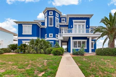 20719 E Sunset Bay Drive