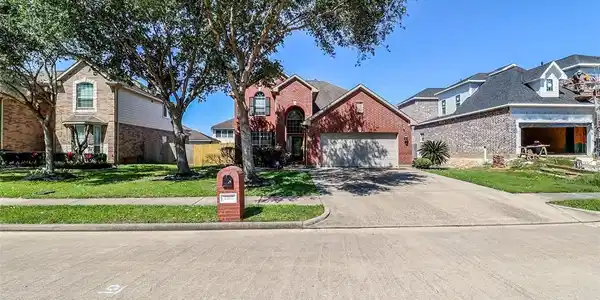 2210 Water Way