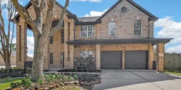 1313 Plymouth Rock Lane
