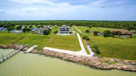 11130 Tri City Beach Road