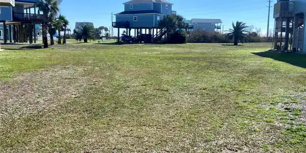 Image 2: Lot is cleared and ready to build on