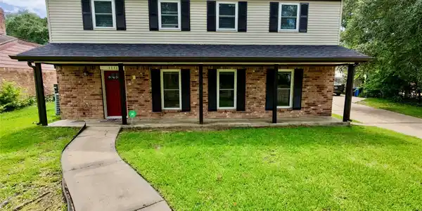1111 Appleford Drive