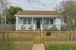 4206 Avenue R 1/2