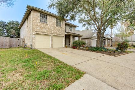 1635 Pebble Banks