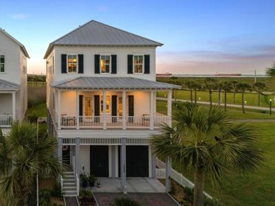 2646 E Seaside Drive