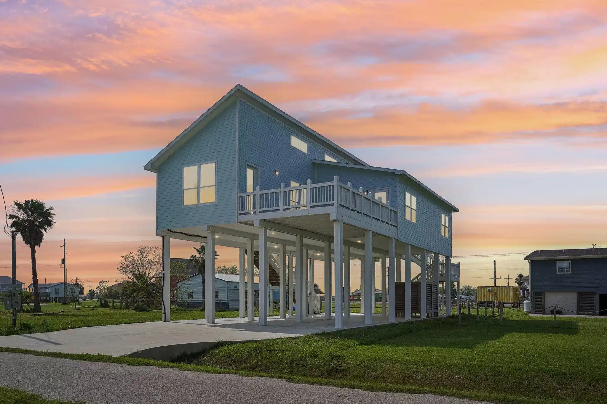 Image 1: Welcome to 2115 Seahorse Lane