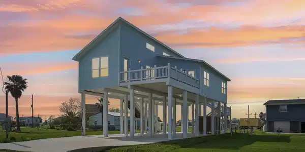 2115 Seahorse Lane