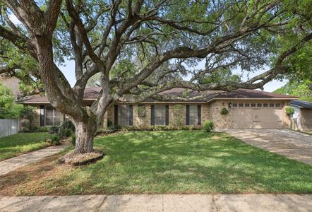 115 Bayou Glen Street