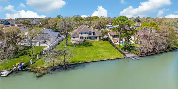 18631 Point Lookout Drive