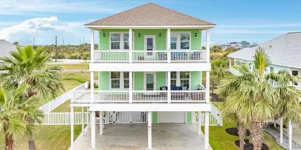 4027 Silver Reef