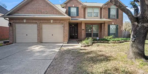 1611 Rustic Oak Lane