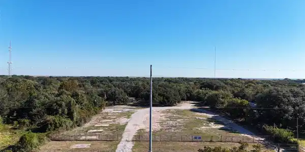 1444 TX 124
