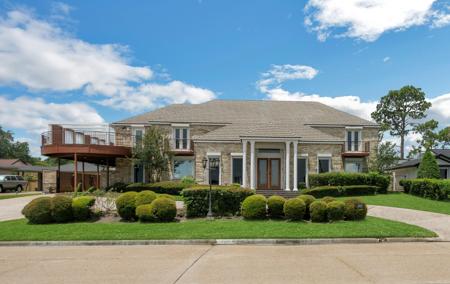 18506 Upper Bay Road