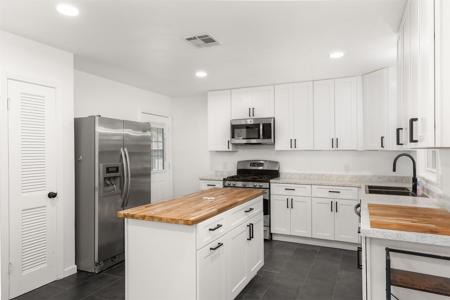 1506 14th Avenue N