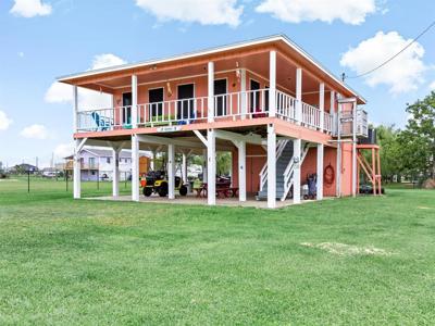1061 N Selwyn Road
