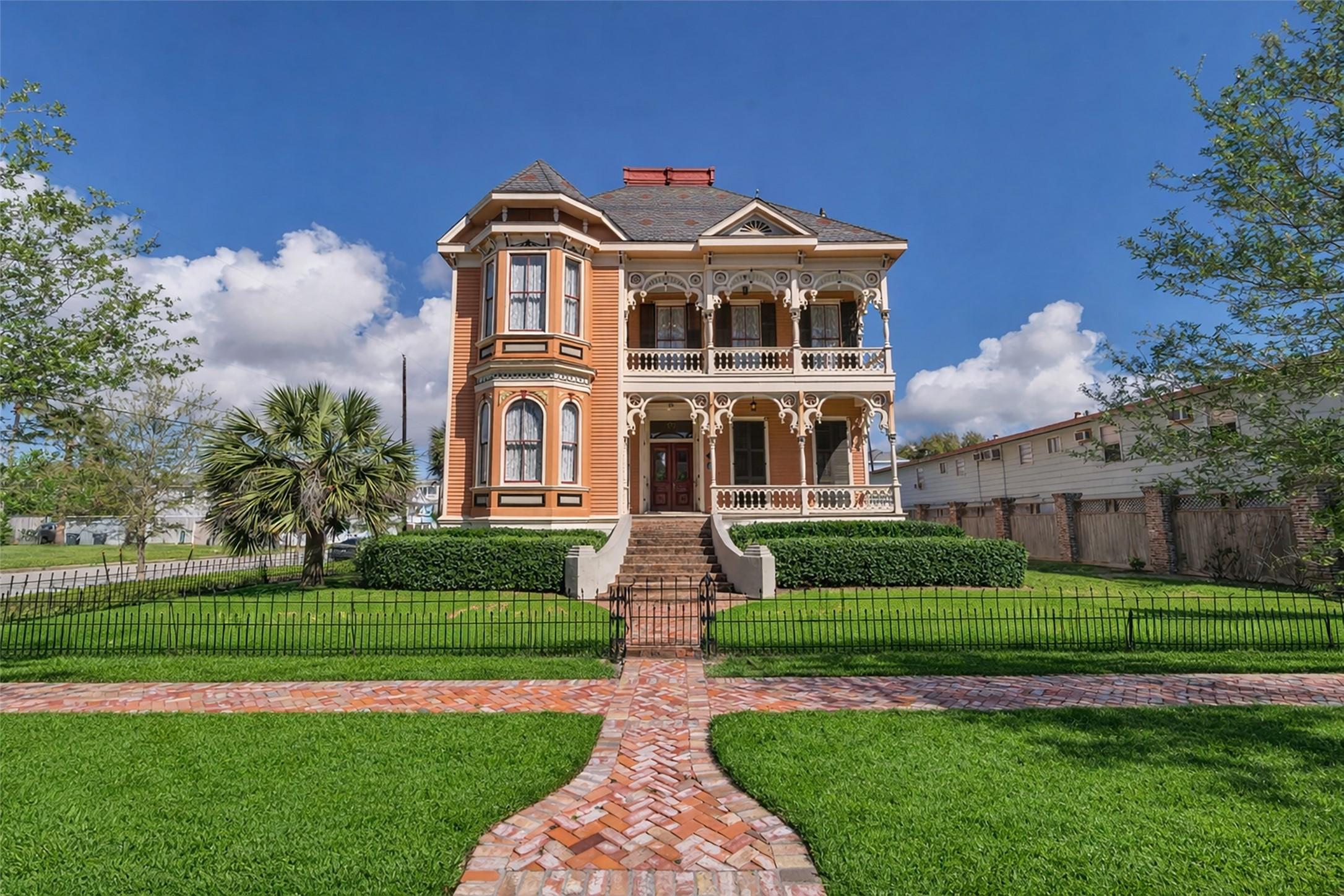 Image 1: Welcome to the McKinney&ndash;McDonald House, an 1890 Ga