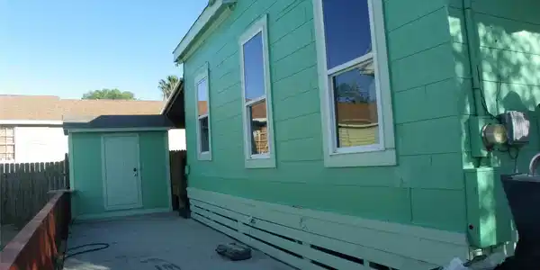 Image 2: Driveway and Stroage