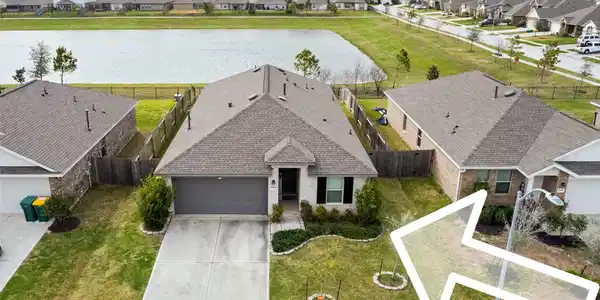 444 Maple Bend Lane