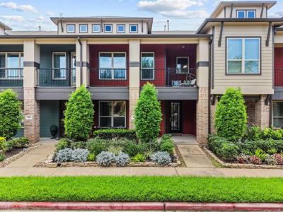 416 Via Regatta Drive