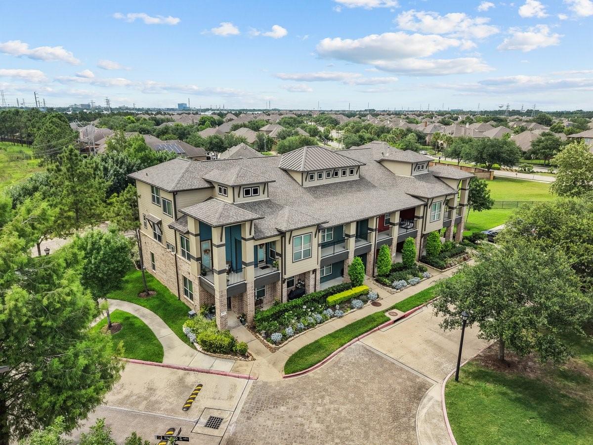 Image 3: Turn-key luxury awaits in this former builder mode