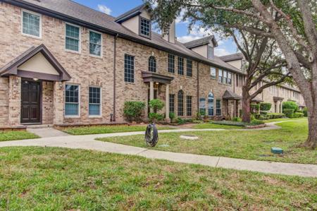 2243 Broadlawn Drive