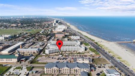 6102 Seawall Boulevard