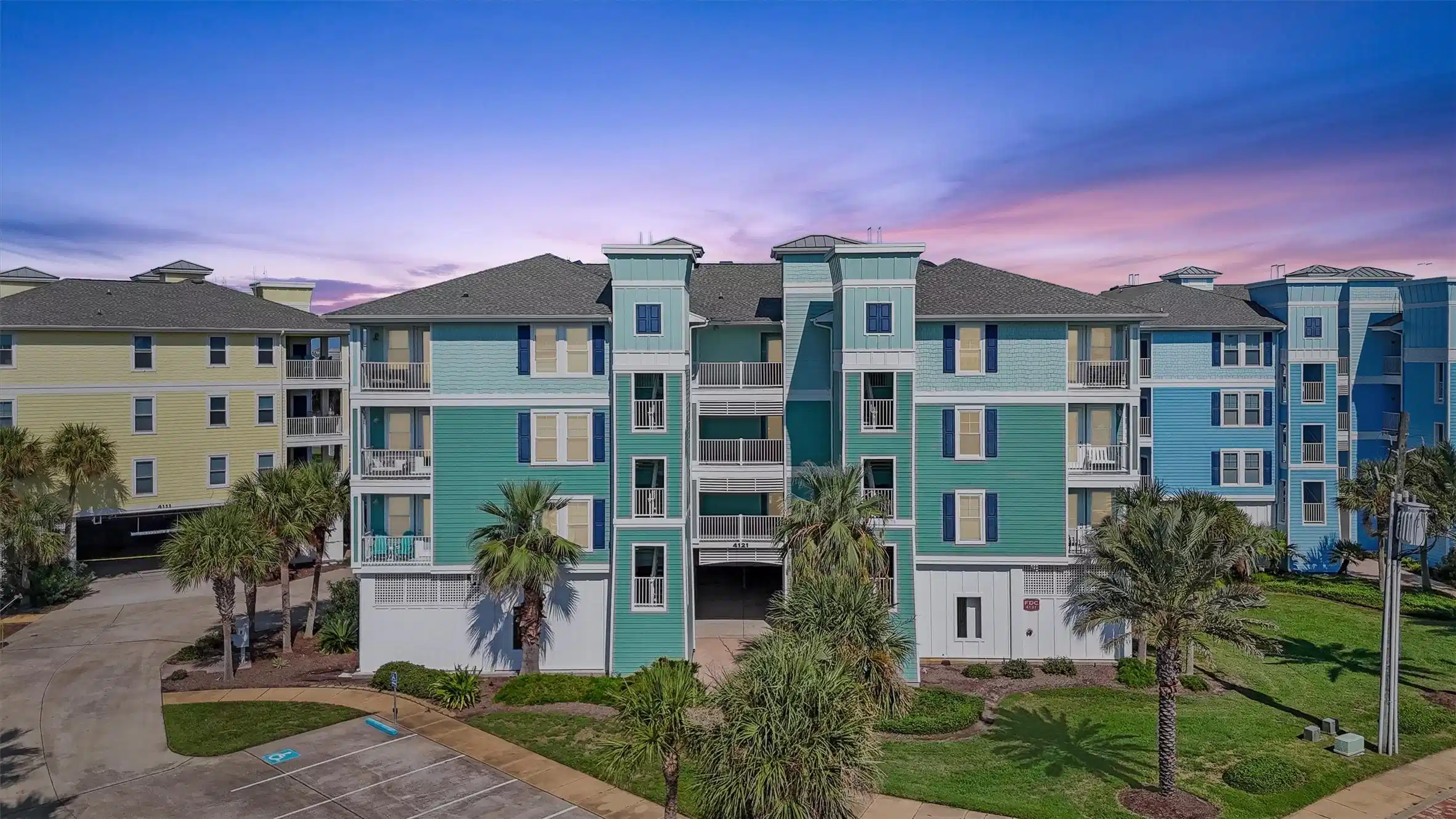 Image 1: Welcome to your Galveston retreat in Pointe West,