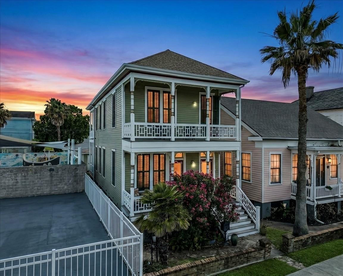 Image 1: Standing strong since 1905, this 3 bed residence h