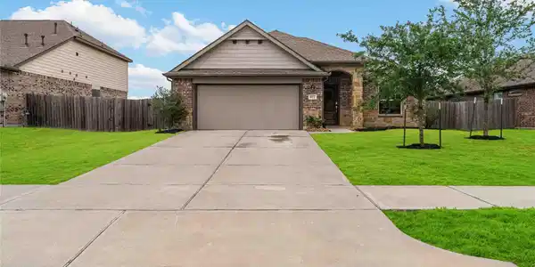 677 Summer Shores Lane