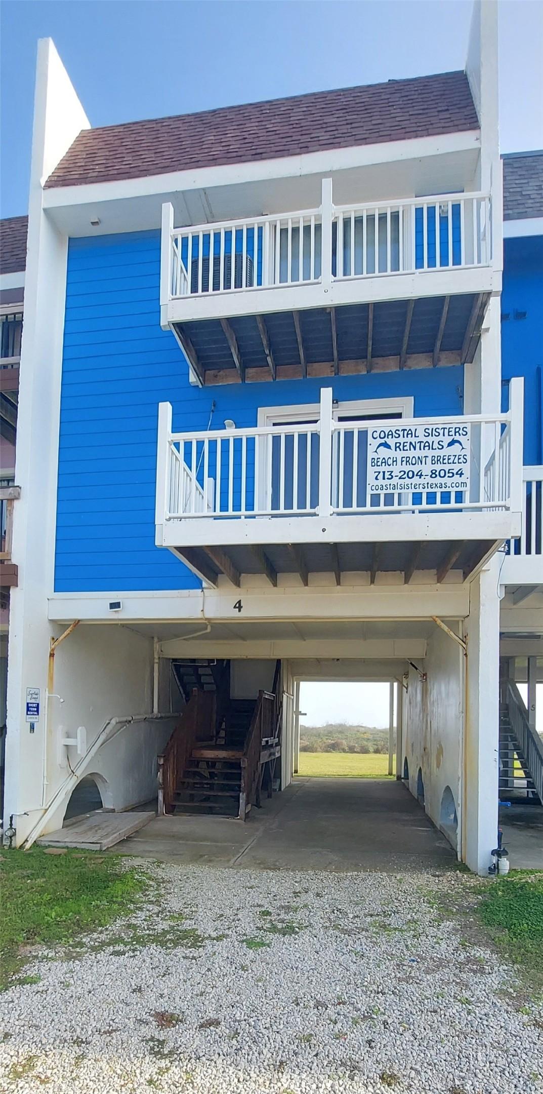 Image 4: Front Entrance off Street
