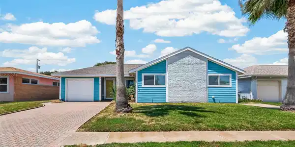 7210 Yucca Drive