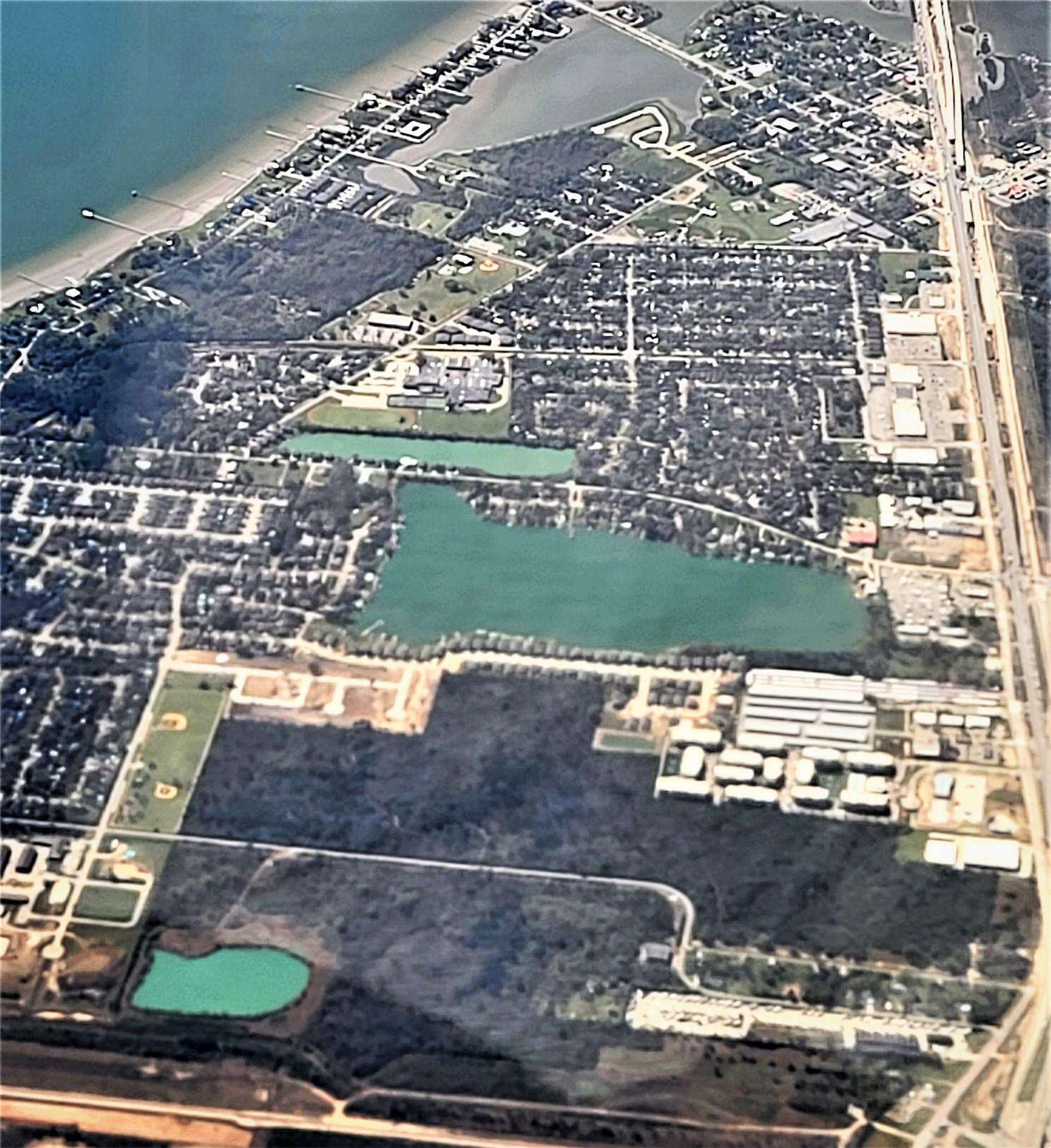 Image 2: Will have access to Lake Mija
