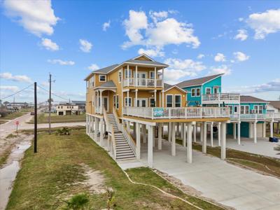 1018 Seashell Drive