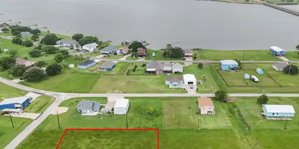 102 Calumet Drive