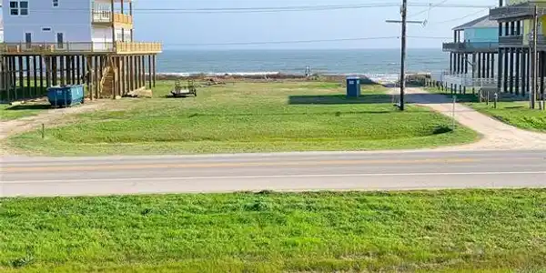 1457 Hwy 87