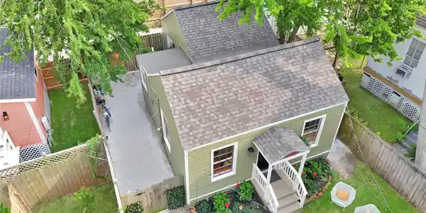 Image 3: Re-roofed and restored carriage house is the perfe
