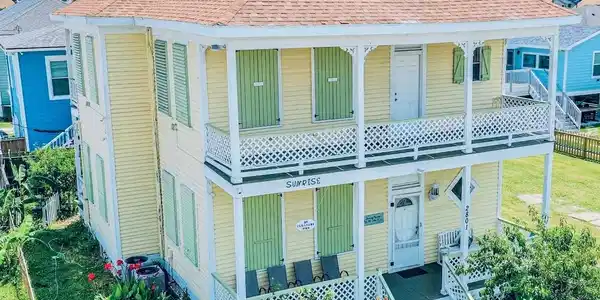 2801 Ave Q 1/2