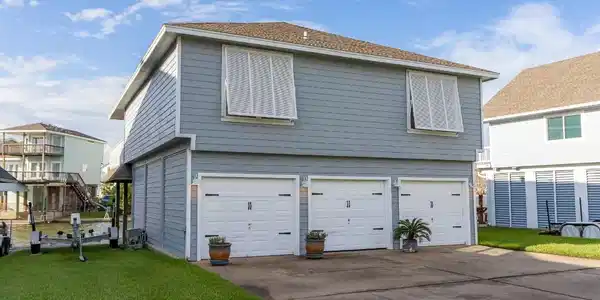 1330 Leilani Drive