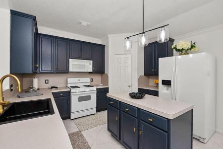3218 Windy Cape Lane