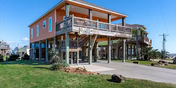 974 S Stingaree Drive