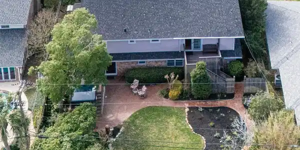 1110 Harbor View