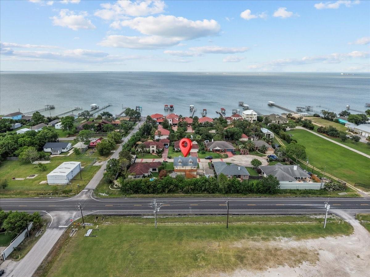 Image 2: Welcome to Bayshore Estates!