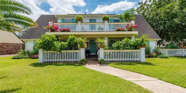 1902 Port Royal Drive