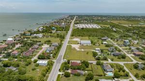 2411 E Bay Shore Drive