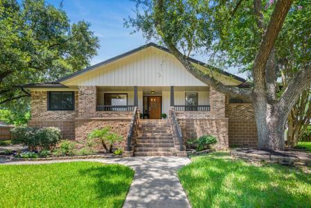 321 Empress Lane