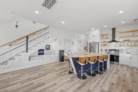 1003 Seashell Drive